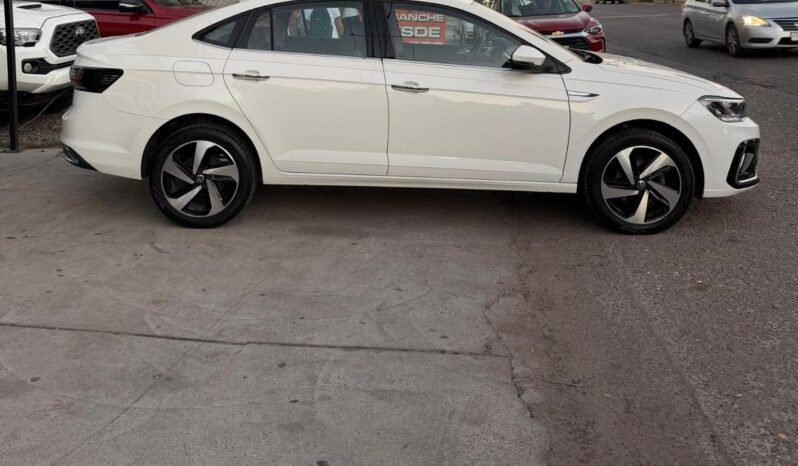 
VOLKSWAGEN VIRTUS HIGHLINE SEDAN 2024 AUT full									