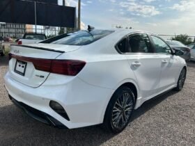 KIA FORTE GTLINE SEDAN 2022 AUT