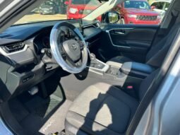 TOYOTA RAV-4 XLE SUV 2021 AUT