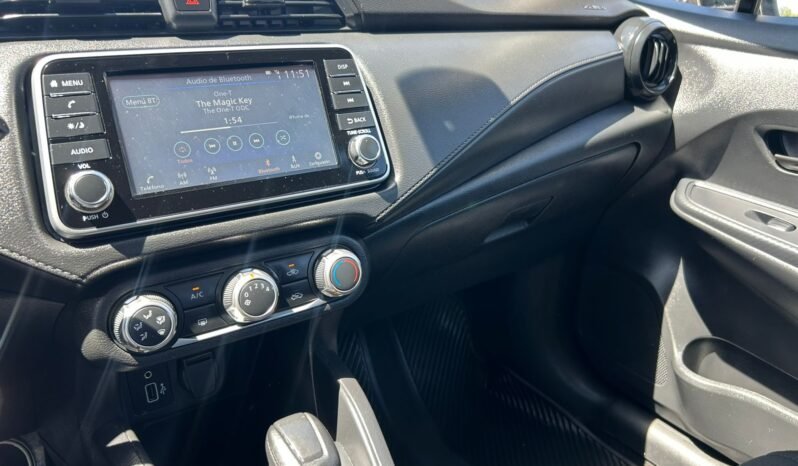 
NISSAN VERSA SENSE SEDAN 2023 AUT full									