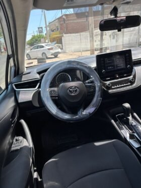 TOYOTA COROLLA LE SEDAN 2022 AUT