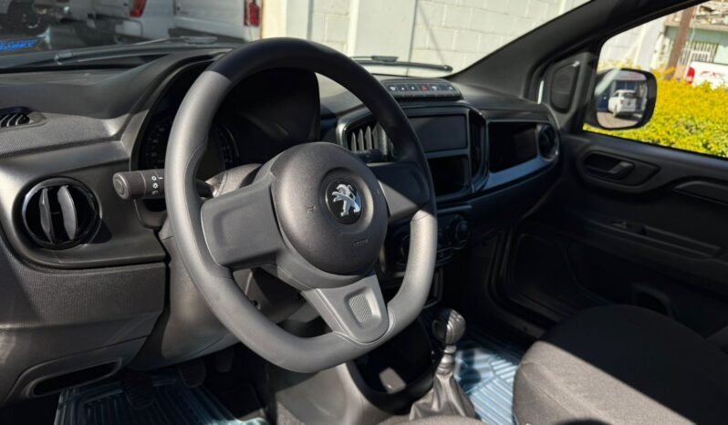 
PEUGEOT PARTNER RAPID SUV 2025 STD full									