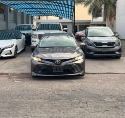TOYOTA CAMRY SEDAN 2020 AUT