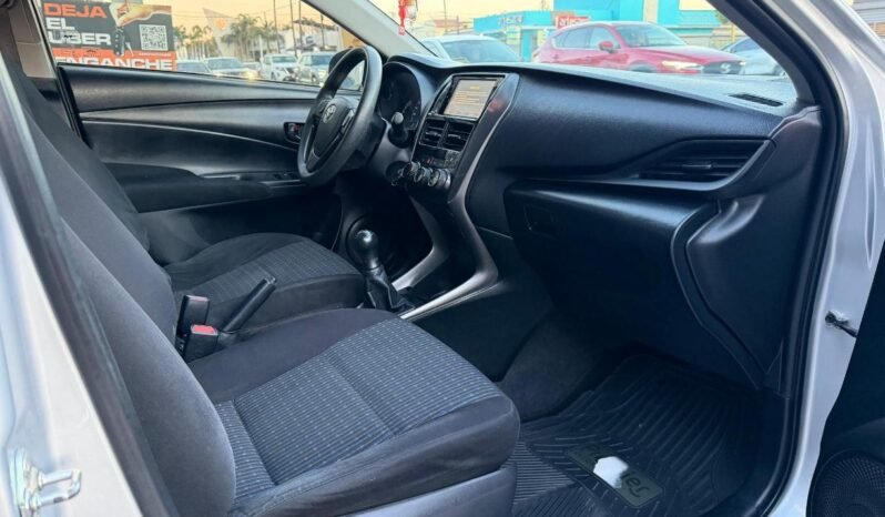 
TOYOTA YARIS SEDAN 2022 STD full									