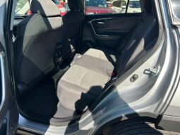 
TOYOTA RAV-4 XLE SUV 2021 AUT full									