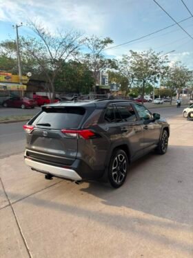 TOYOTA RAV-4 ADVENTURE SUV 2021 AUT