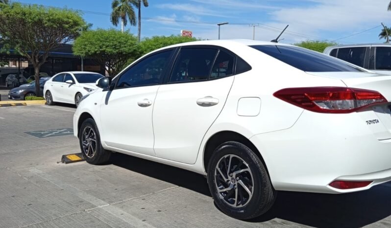 
TOYOTA YARIS SEDAN 2022 AUT full									