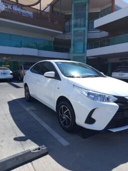 TOYOTA YARIS SEDAN 2022 AUT