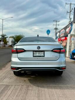 VOLKSWAGEN VIRTUS HIGHLINE SEDAN 2024 AUT full