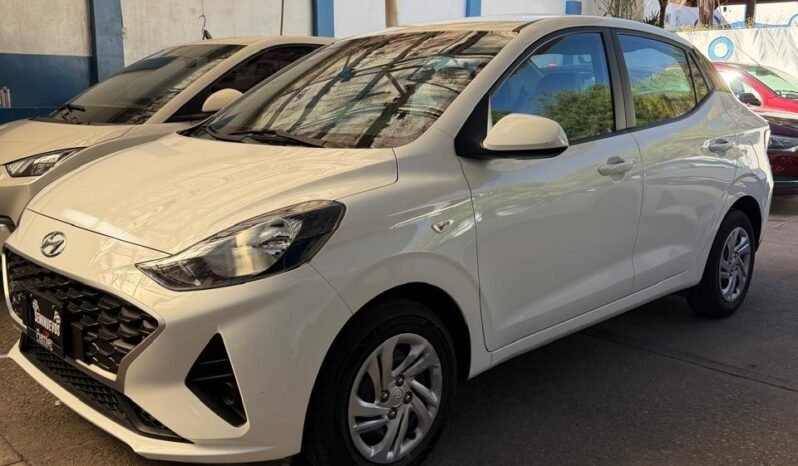 
HYUNDAI GRAND I10 SEDAN 2023 STD full									