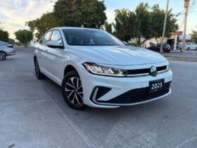 VOLKSWAGEN JETTA CONFORTLINE SEDAN 2025 AUT
