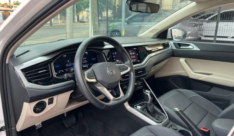 
VOLKSWAGEN VIRTUS HIGHLINE SEDAN 2024 AUT full									