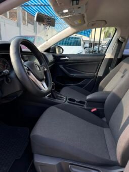 
VOLKSWAGEN JETTA CONFORTLINE SEDAN 2019 STD full									
