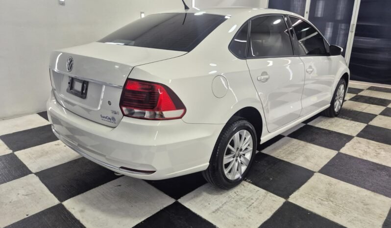 
VOLKSWAGEN VENTO TDI DIESEL SEDAN 2018 STD full									