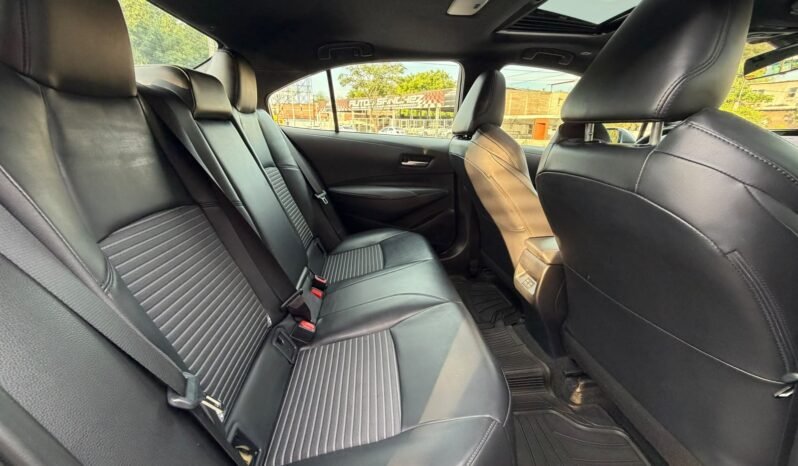 
TOYOTA COROLLA SE SEDAN 2024 AUT full									