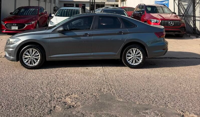 
VOLKSWAGEN JETTA CONFORTLINE SEDAN 2019 STD full									