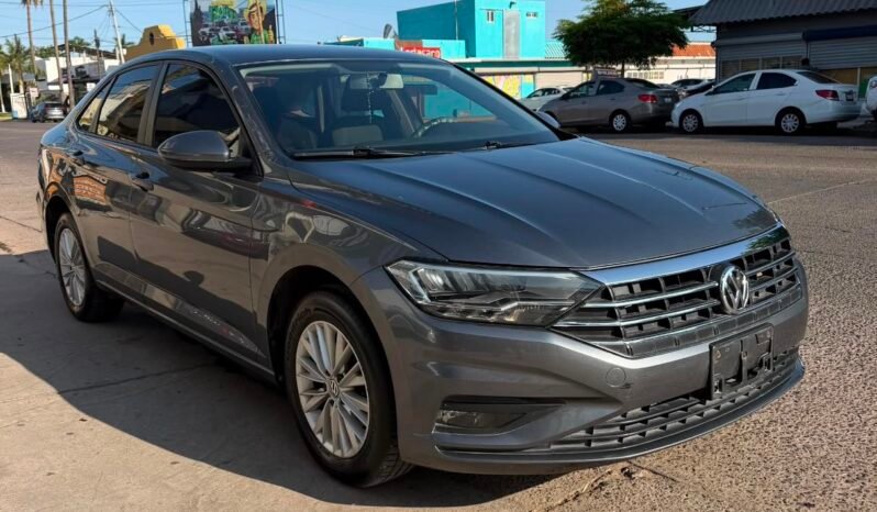 
VOLKSWAGEN JETTA CONFORTLINE SEDAN 2019 STD full									