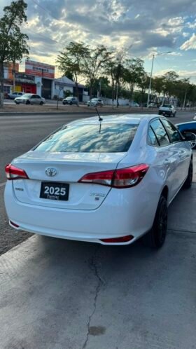 TOYOTA YARIS S SEDAN 2022 STD