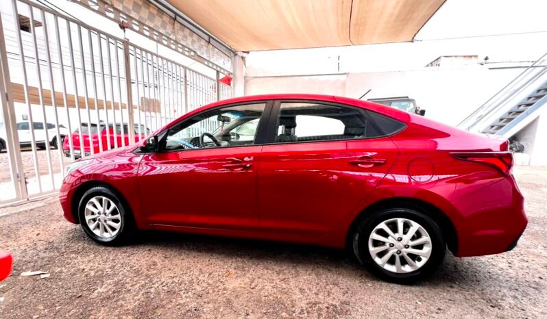
HYUNDAI ACCENT GL MID SEDAN 2018 AUT full									