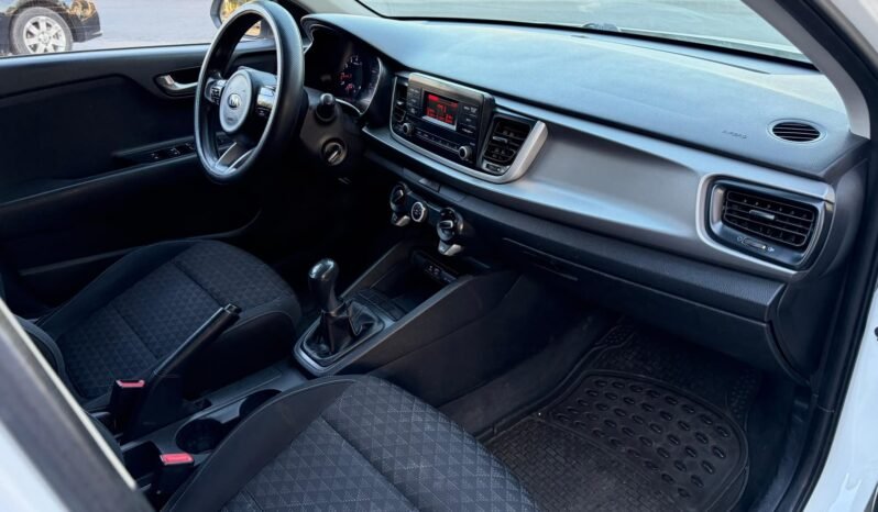 
KIA RIO LX SEDAN 2018 STD full									