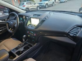 FORD ESCAPE TITANIUM SUV 2017 AUT