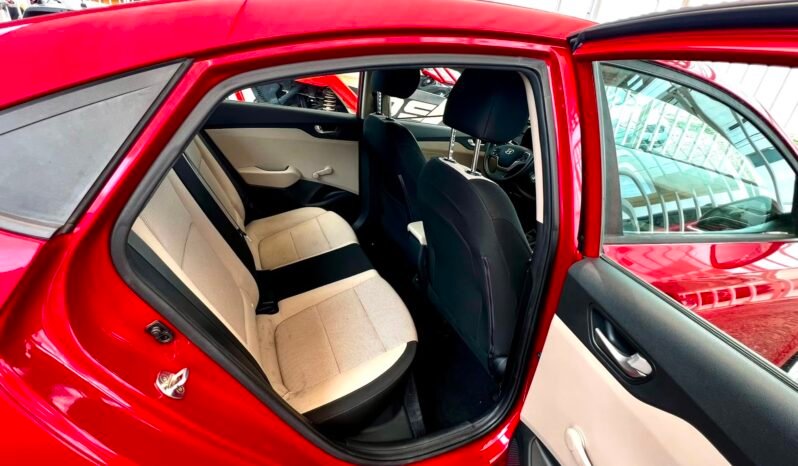 
HYUNDAI ACCENT GL MID SEDAN 2018 AUT full									