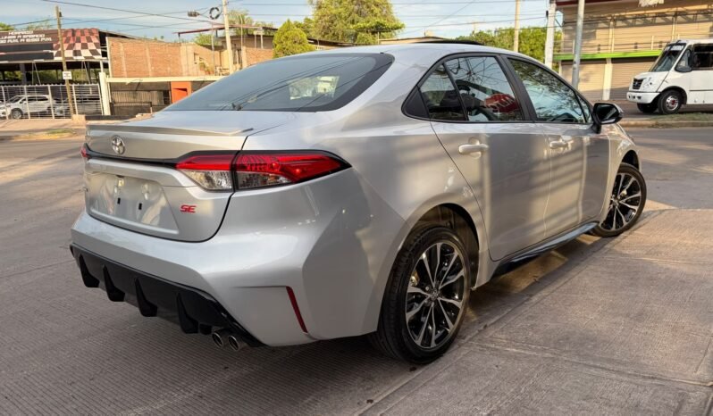 
TOYOTA COROLLA SE SEDAN 2024 AUT full									