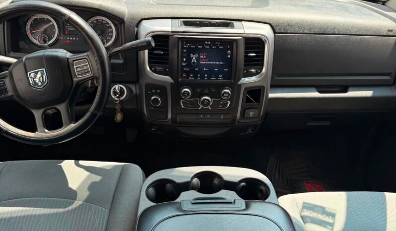 
RAM 1500 HEMI PICK UP 2021 AUT full									