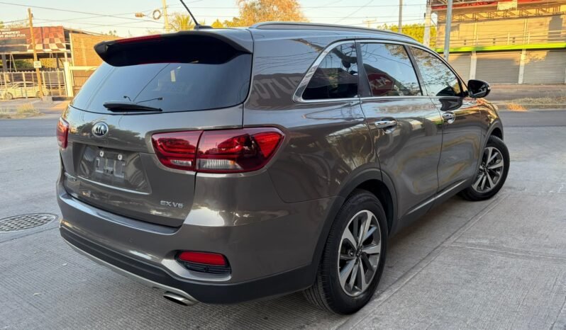 
KIA SORENTO EX SUV 2019 AUT full									
