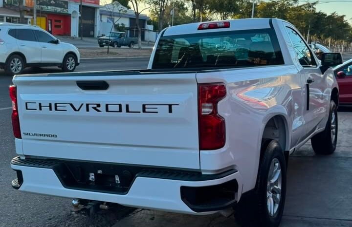 
CHEVROLET SILVERADO 1500 4X2 PICK UP 2021 full									