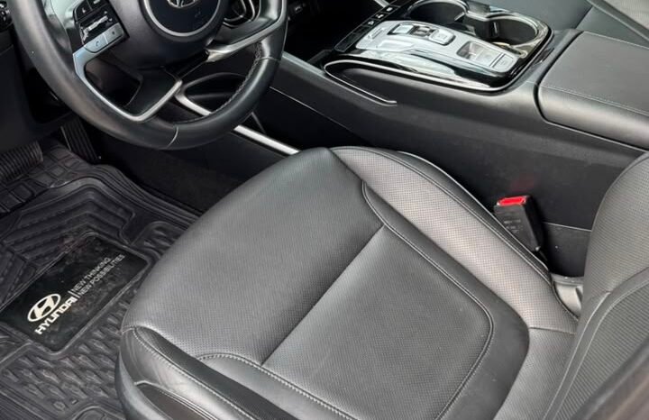 
HYUNDAI TUCSON LIMITED TECH SUV 2023 AUT full									