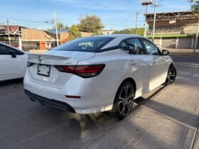 NISSAN SENTRA SR SEDAN 2023 AUT