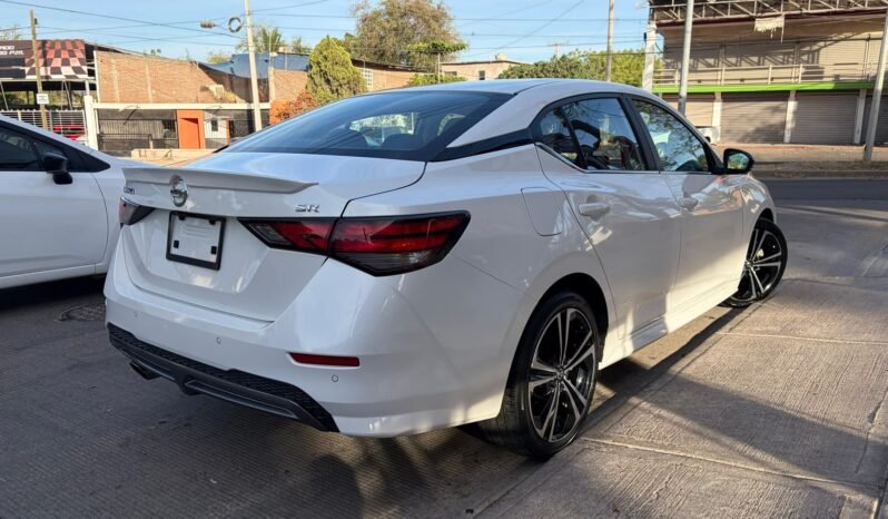 
NISSAN SENTRA SR SEDAN 2023 AUT full									