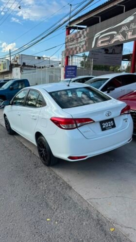 TOYOTA YARIS S SEDAN 2022 STD
