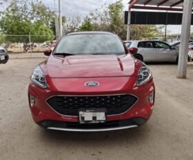 FORD ESCAPE TITANIUM SUV 2020 AUT