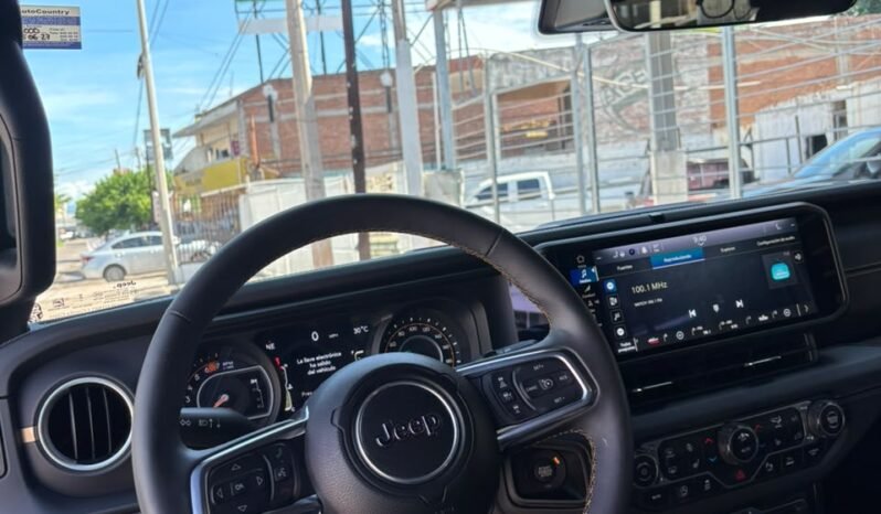 
JEEP SAHARA SKY FREEDOM SUV 2024 AUT full									