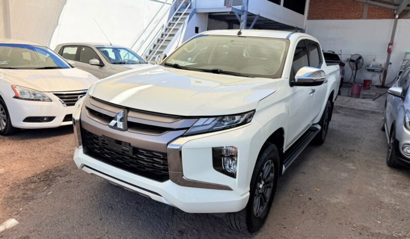 
MITSUBISHI L200 DIESEL PICK UP 2022 AUT full									