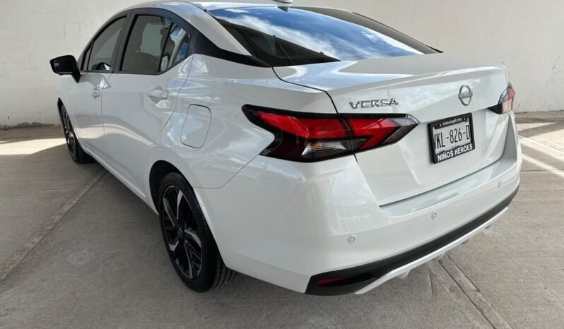 
NISSAN VERSA EXCLUSIVE SEDAN 2024 AUT full									