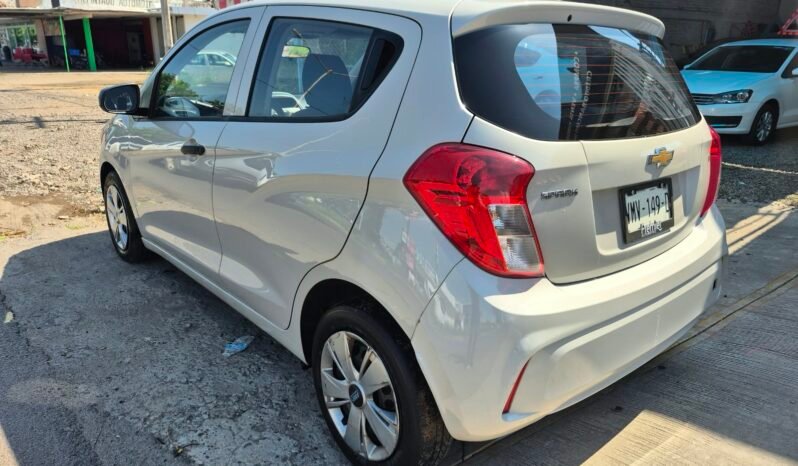 
CHEVROLET SPARK NG LT HATCHBACK 2018 STD full									