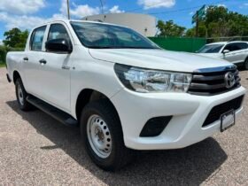 TOYOTA HILUX BASE PICK UP 2023 STD