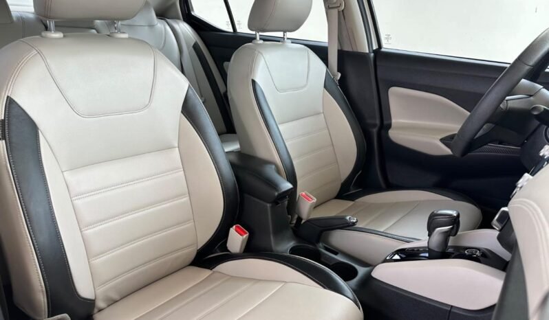 
NISSAN VERSA EXCLUSIVE SEDAN 2024 AUT full									