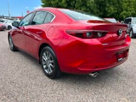 MAZDA 3 I SEDAN 2024 AUT