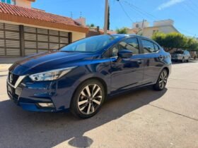 NISSAN VERSA PLATINUM SEDAN 2021 AUT