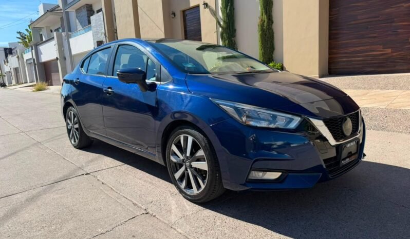 
NISSAN VERSA PLATINUM SEDAN 2021 AUT full									